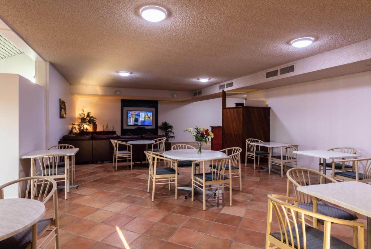 Sails Geraldton Accommodation מראה חיצוני תמונה