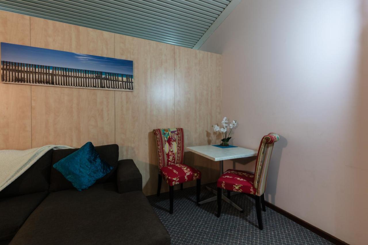 Sails Geraldton Accommodation מראה חיצוני תמונה